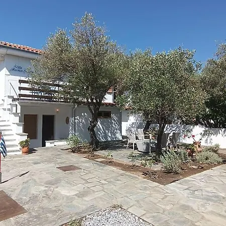 Villa Kosmos Skiathos Town